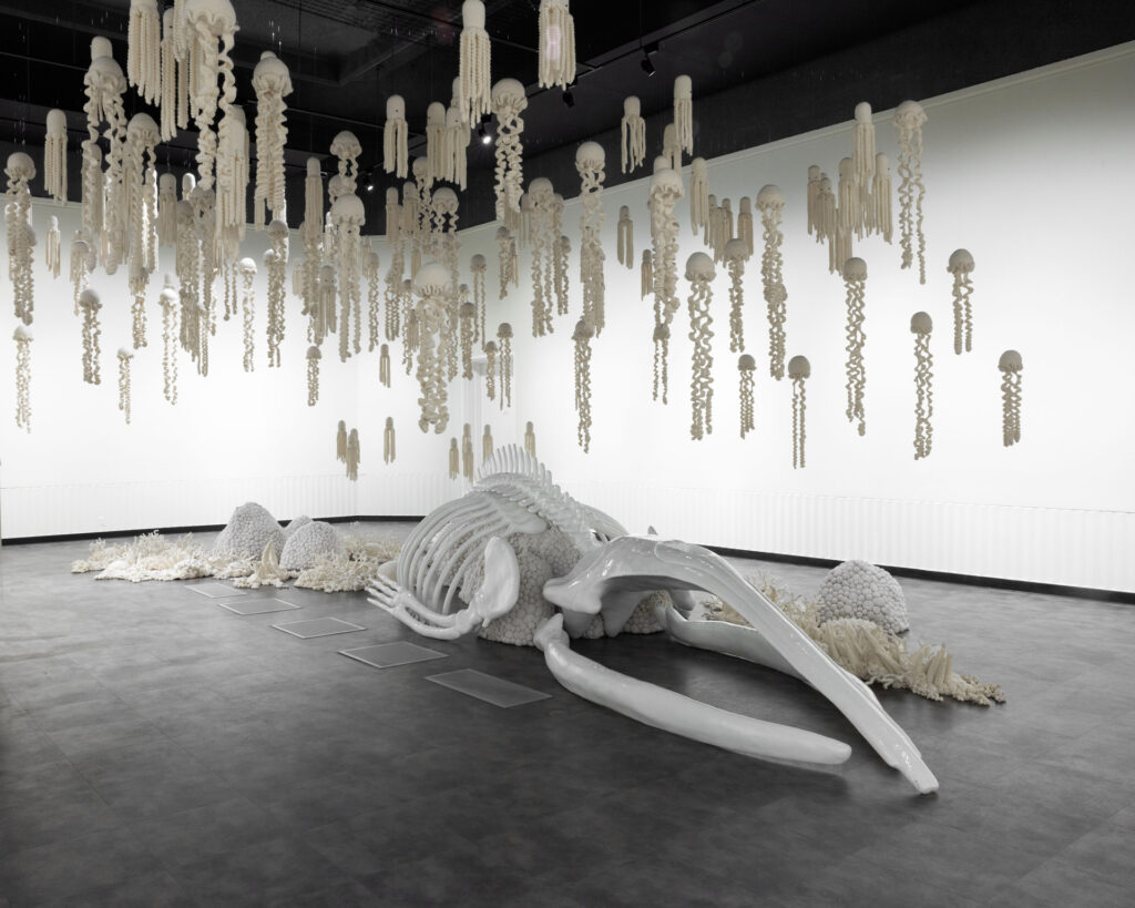 Mulyana, ‘Satu’, 2018, yarn, dacron, cable wire, plastic net, metal structure and resin. Image courtesy of the artist