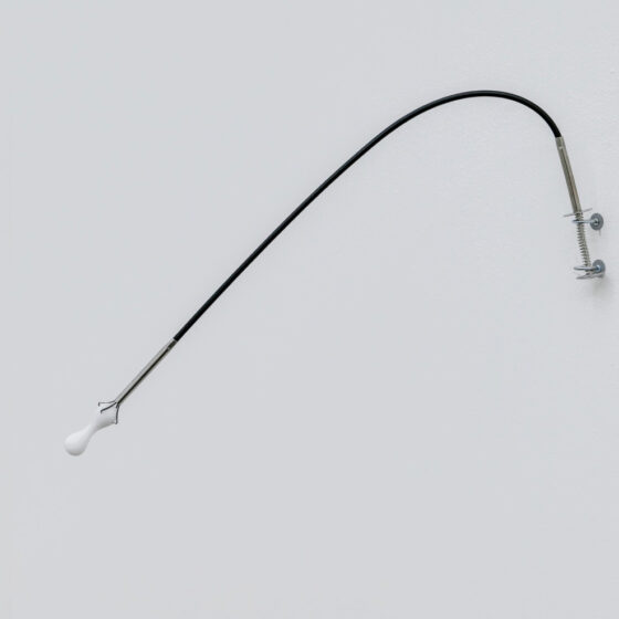 05-Ong-Si-Hui-_Dumbbell-2021-Marble-and-Claw-grabber-Dimensions-variable-Image-courtesy-of-Comma-Space