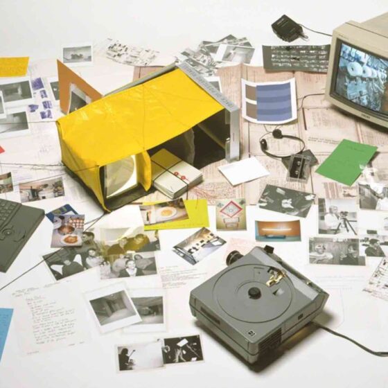 05-Rirkrit-Tiravanija-_untitled-2022-viernes-3-de-enero-de-2020-2020-clay-with-acrylic-and-ashes-on-newspaper-on-linen-46-_-65-_-4-cm.-Image-from-Artsy-